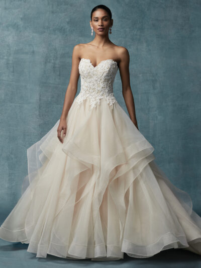 Anastasia – Maggie Sottero menyasszonyi ruha
