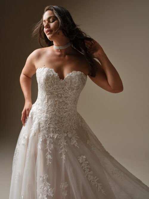 Jennifer - Maggie Sottero menyasszonyi ruha Jennifer - Maggie Sottero menyasszonyi ruha