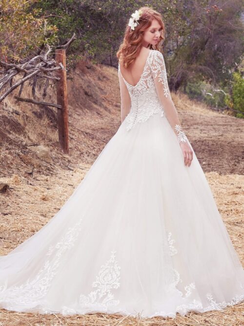 Berkley - Maggie Sottero esküvői ruha
300 000 Ft Berkley – Maggie Sottero menyasszonyi ruha (hátulról)