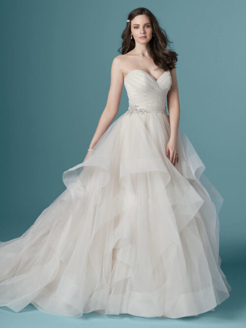 Yasmin - 280 000 Ft Yasmin – Maggie Sottero menyasszonyi ruha
