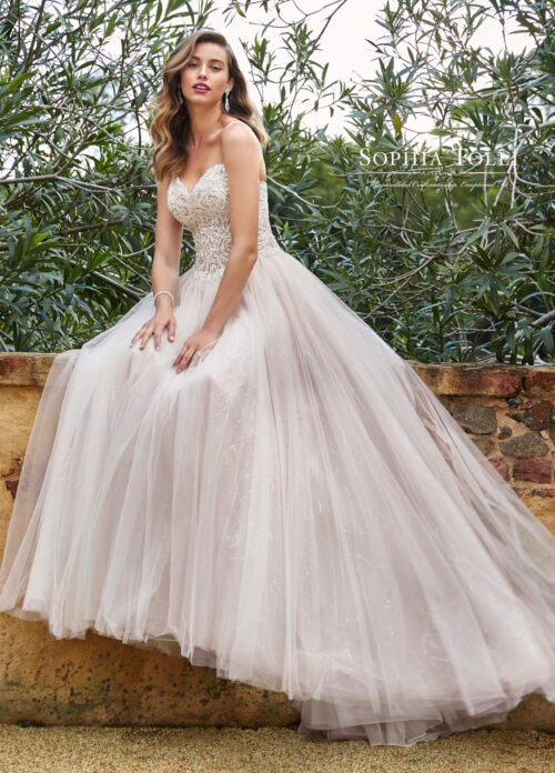 Y11945 Alessia - Sophia Tolli esküvői ruha