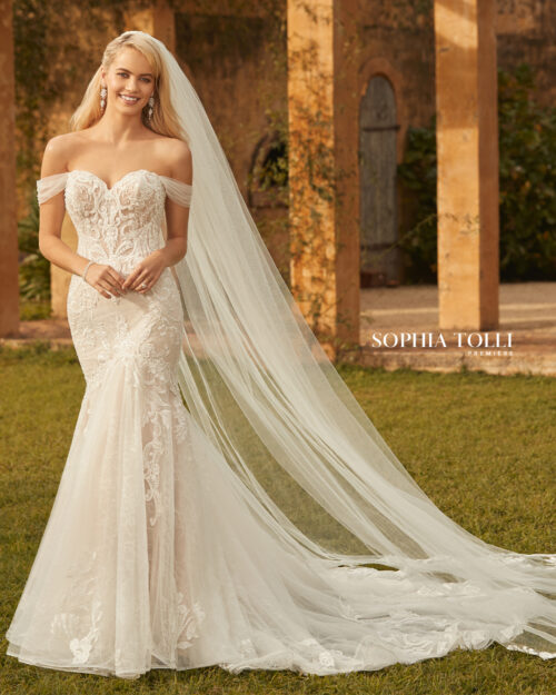 Y12033 Clarissa - Sophia Tolli esküvői ruha