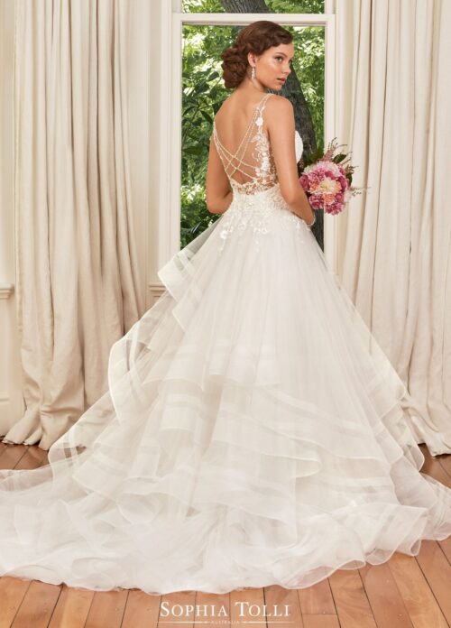 Y21989 Alesha - Sophia Tolli esküvői ruha Alesha – Sophia Tolli menyasszonyi ruha