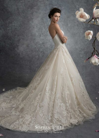 Virgo - Sophia Tolli 280 000 Ft